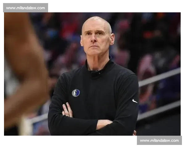 卡莱尔 G5 致命决策！弃用麦康奈尔葬送逆转，后场组合再陷泥潭